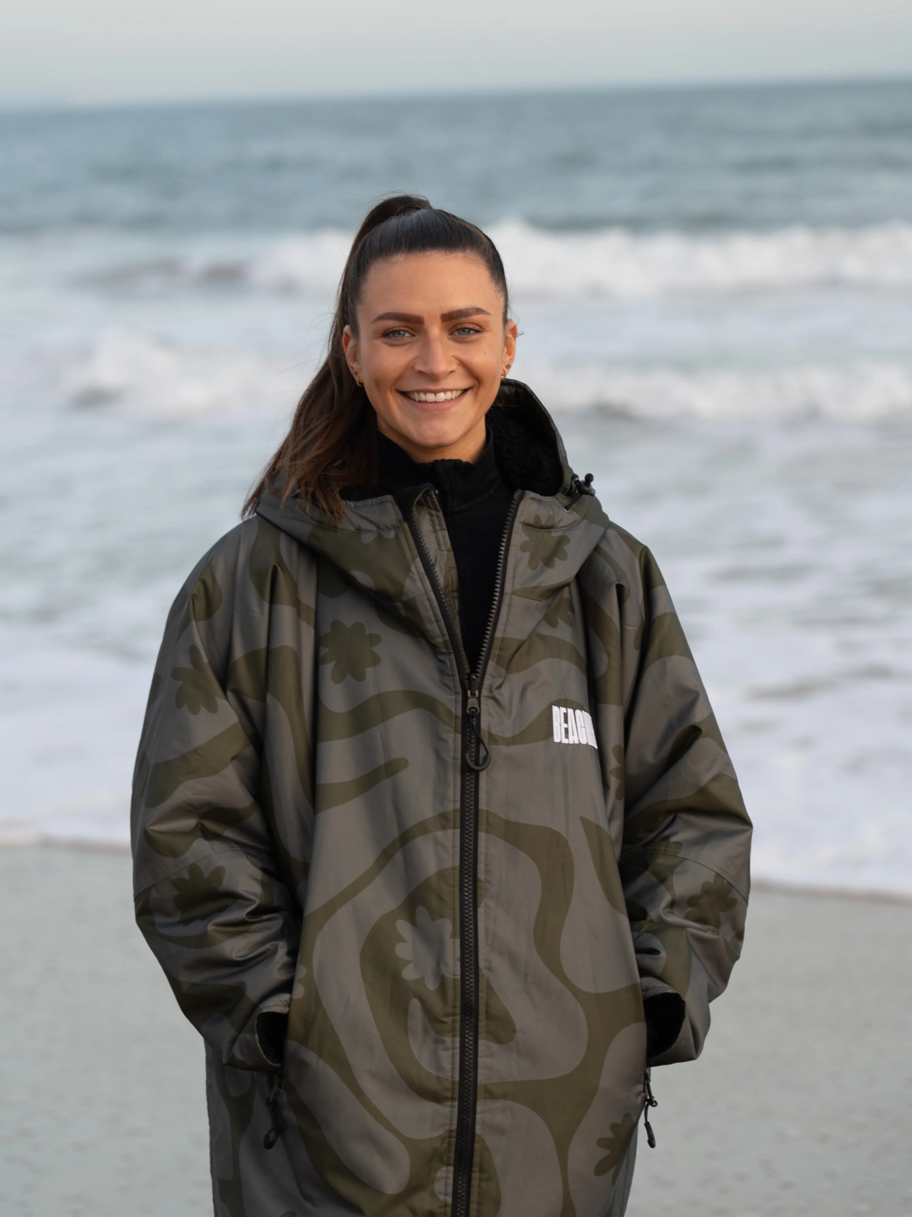 CORAL COLLECTION BROBE - OLIVE GREEN - Image 17