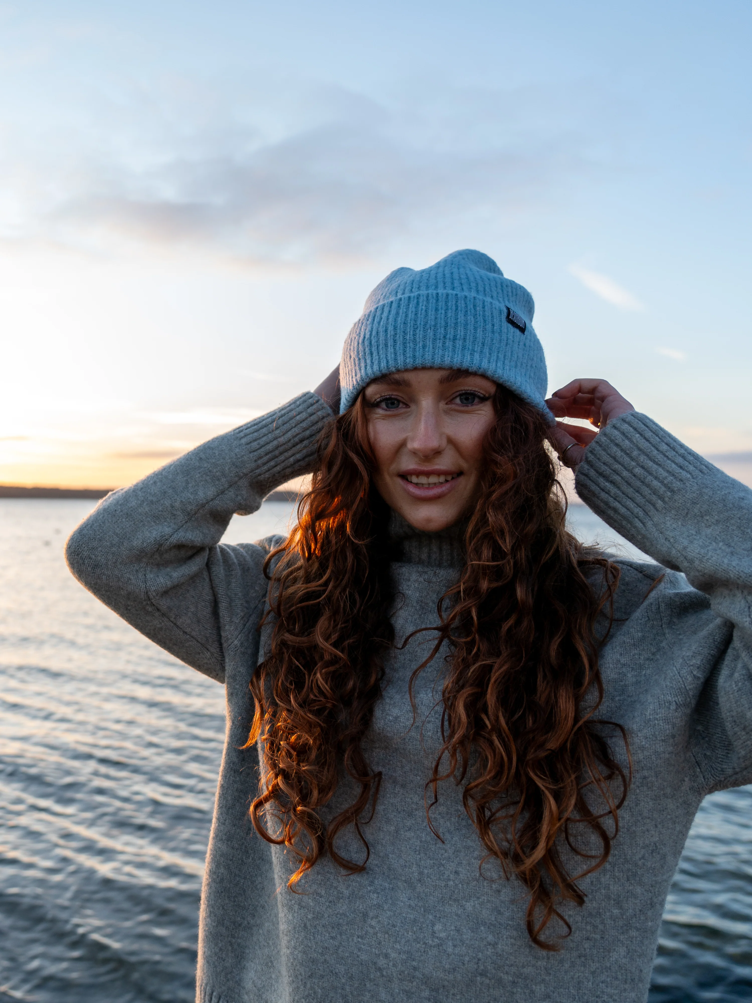 SEA BLUE - BEANIE - Image 10